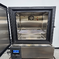 Espec BTL-433 Temperature and Humidity Chamber image 3